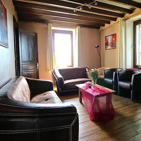 Spacious Country Villa, Cleaning Included *